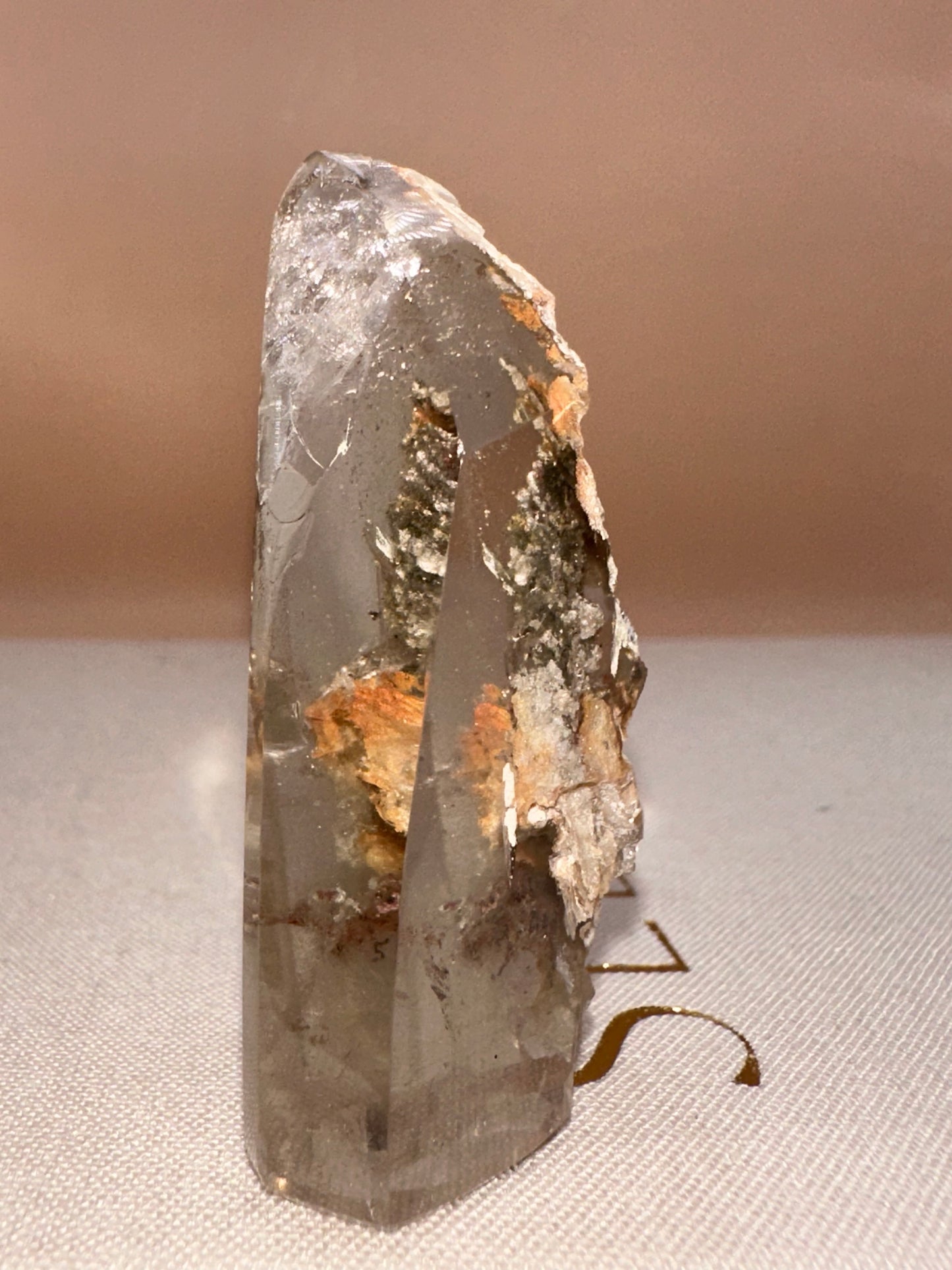 Tall Skinny Raw Back Lodalite