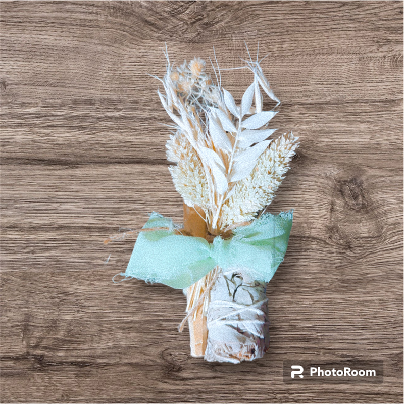 Sage, Palo Santo and Dried Flowers Bundle